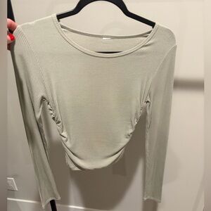 Alo Yoga Finesse Gathered Long Sleeve Top - Limestone